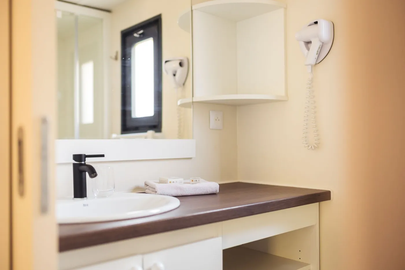 Faré Premium - modèle 1